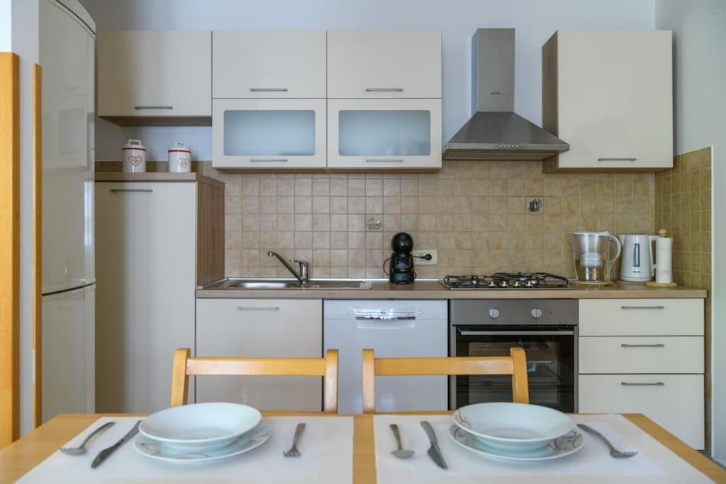 Apartment Sunce Pula Exterior photo