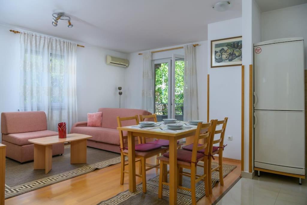 Apartment Sunce Pula Exterior photo